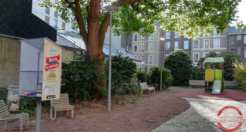 Rouen-24-a-Square-Saint-Pierre-du-Chatel Rouen-24-a-Square-Saint-Pierre-du-Chatel