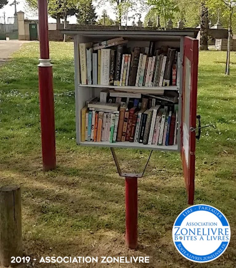 PORT SAINT PERE 768x875